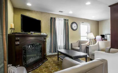 Photo 4 - Quality Inn Greenwood Hwy 25