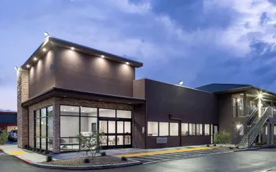 Photo 2 - Ramada by Wyndham Modesto Yosemite Area