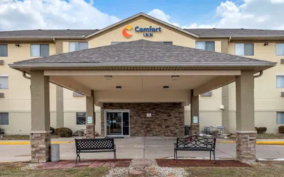 Photo 2 - Comfort Inn Shelbyville North
