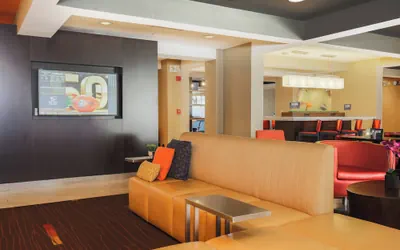 Photo 2 - Courtyard Flint by Marriott