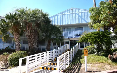 Photo 2 - Inn at The Waterpark