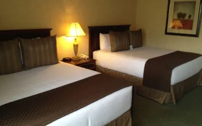 Photo 4 - Red Lion Hotel Yakima Center