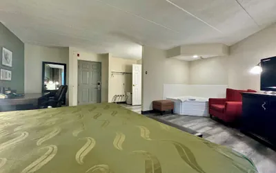 Photo 3 - Quality Inn & Suites Alexandria