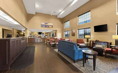 Photo 5 - Comfort Inn & Suites Ludington near US-10