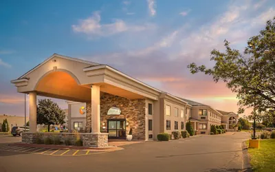 Comfort Inn & Suites Ludington near US-10