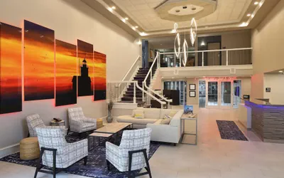 Photo 3 - Hampton Inn Holland