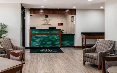 Photo 5 - Quality Inn & Suites Warren - Detroit