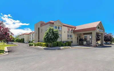 Photo 2 - Comfort Inn Layton - Salt Lake City