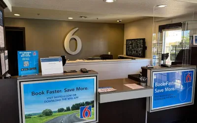 Photo 3 - Motel 6 Lodi, CA