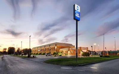 Photo 2 - Best Western Martinsville Inn