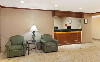Photo 4 - La Quinta Inn & Suites by Wyndham Stevens Point