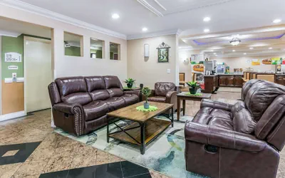 Quality Inn & Suites