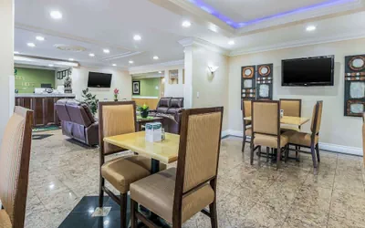 Photo 4 - Quality Inn & Suites