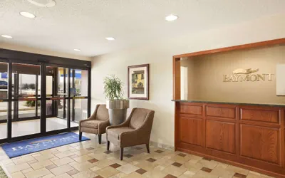 Photo 2 - Baymont by Wyndham Sioux Falls