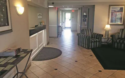 Photo 5 - La Quinta Inn & Suites by Wyndham Chicago Gurnee