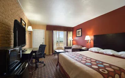 Photo 4 - FairBridge Inn Express Stuttgart