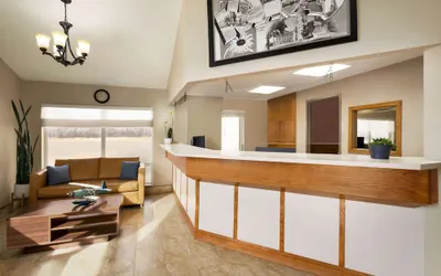 Photo 4 - Super 8 by Wyndham Liberal KS