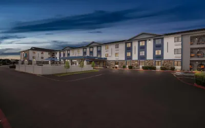 Clarion Pointe Shreveport West