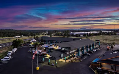 Photo 2 - Hotel Elev8 Flagstaff, Trademark Collection by Wyndham