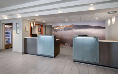 Photo 3 - La Quinta Inn & Suites by Wyndham Pocatello