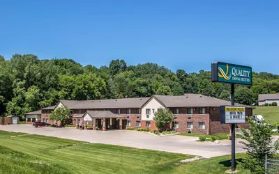 Photo 2 - Quality Inn & Suites Decorah