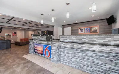 Photo 3 - Motel 6 Norcross, GA - Atlanta Northeast
