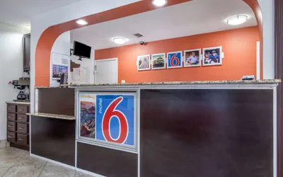 Photo 5 - Motel 6 Marshall, TX