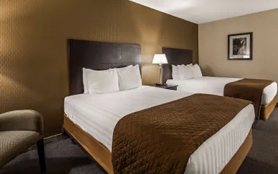 Photo 4 - Best Western Yuba City Inn