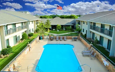 Photo 2 - Ashmore Inn and Suites
