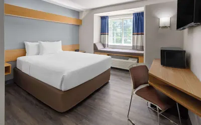 Photo 5 - Microtel Inn by Wyndham Raleigh Durham Airport