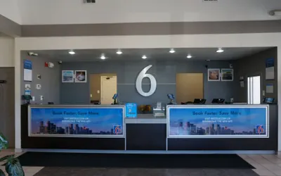 Photo 5 - Motel 6 Belmont, CA - San Francisco - Redwood City