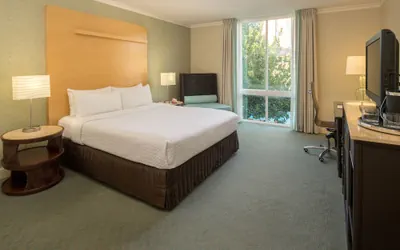 Photo 3 - Crowne Plaza Cabana, Palo Alto by IHG