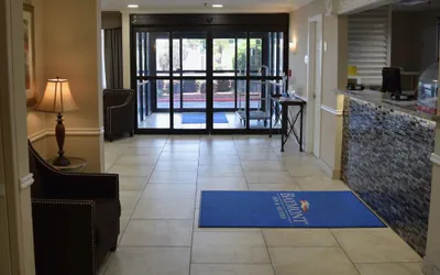 Photo 2 - Baymont by Wyndham Texarkana