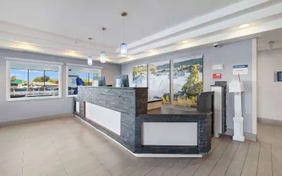 Photo 3 - Best Western Plus Twin Falls Hotel