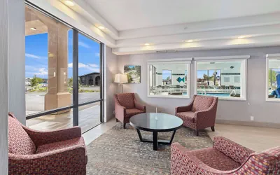 Photo 4 - Best Western Plus Twin Falls Hotel