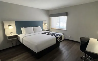 Photo 3 - La Quinta Inn by Wyndham Auburn Worcester