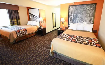 Photo 4 - Super 8 by Wyndham Clive IA