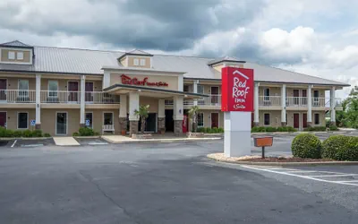 Photo 2 - Red Roof Inn & Suites Calhoun