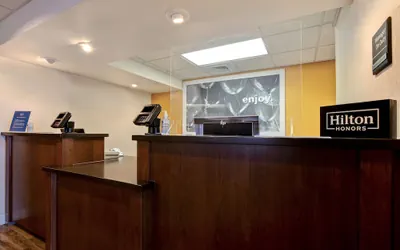 Photo 4 - Hampton Inn Ft. Wayne-Southwest