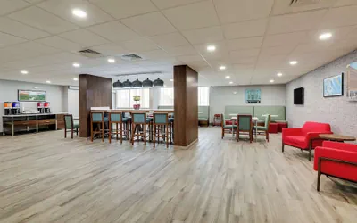 Photo 3 - Hampton Inn Lebanon