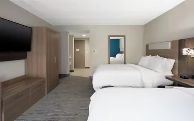 Photo 5 - Holiday Inn Express Hotel & Suites Dover by IHG