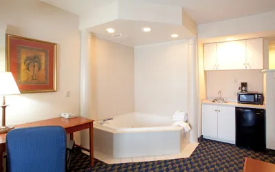 Photo 4 - Holiday Inn Express & Suites Orangeburg by IHG