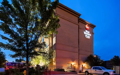 Photo 2 - Best Western Plus Hannaford Inn & Suites