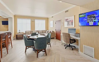 Photo 3 - Best Western Plus Hannaford Inn & Suites