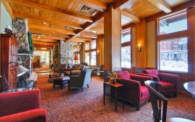 Photo 4 - Zephyr Mountain Lodge