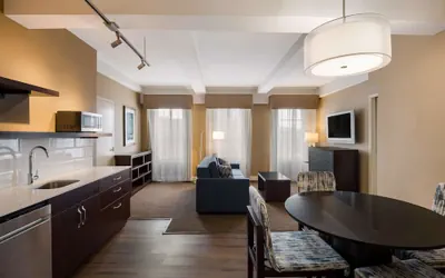 Photo 5 - Best Western Syracuse Downtown Hotel and Suites