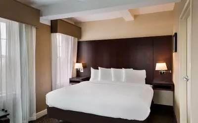 Photo 2 - Best Western Syracuse Downtown Hotel and Suites