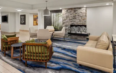 Photo 2 - Fairfield Inn & Suites Columbus East