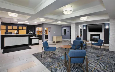 Photo 4 - Homewood Suites by Hilton Sioux Falls