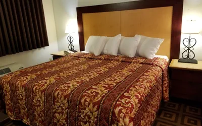 Photo 5 - Sea-Tac Crest Motor Inn